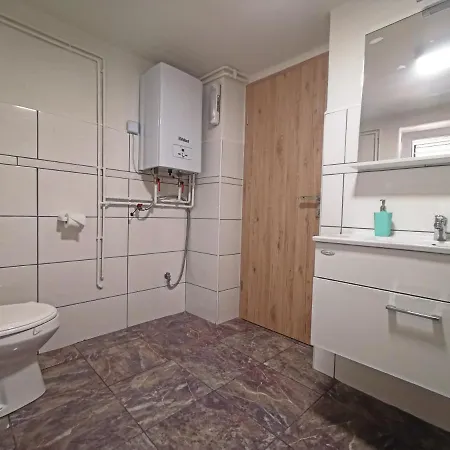 Apartmaji Ana *