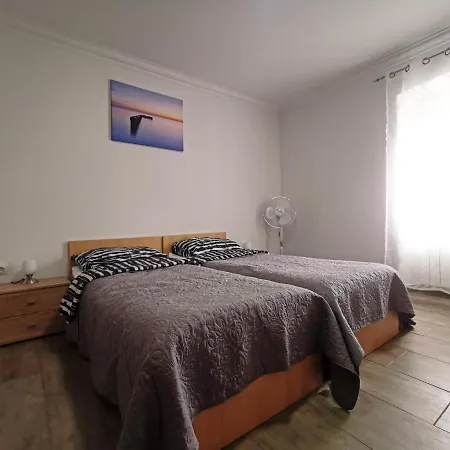 Apartment Apartmaji Ana