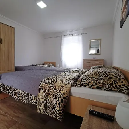 Apartmaji Ana Apartment Strunjan