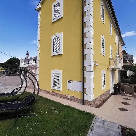 Apartment Apartmaji Ana Strunjan