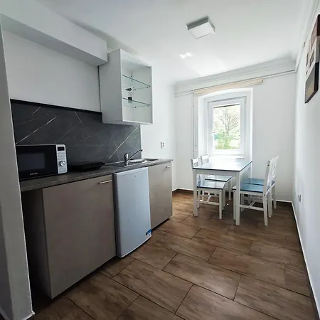 Apartmaji Ana * Strunjan